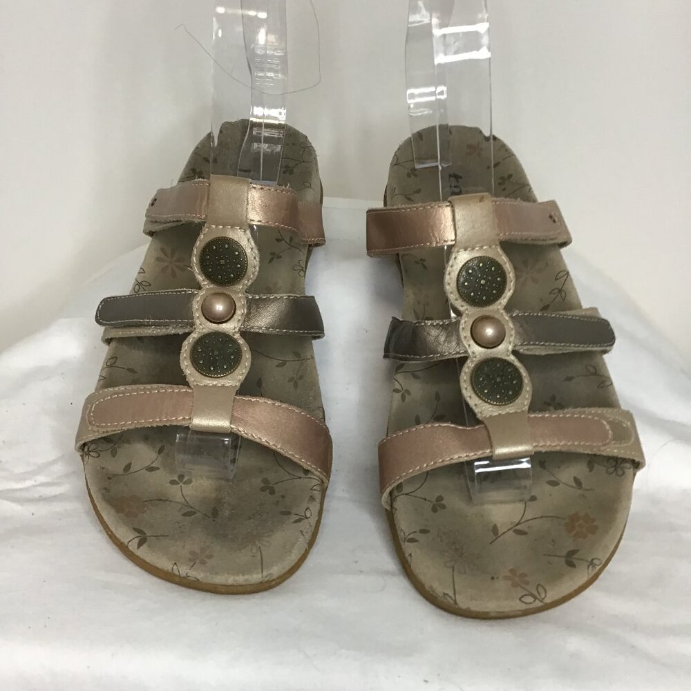 Taos Prize 4 Sandals Multi Metallic Size 7
